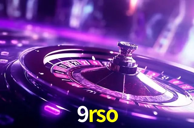 Escena dinámica inspirada en casino con iluminación 9rso, cartas, fichas e íconos de juegos digitales en un espacio moderno de juegos.